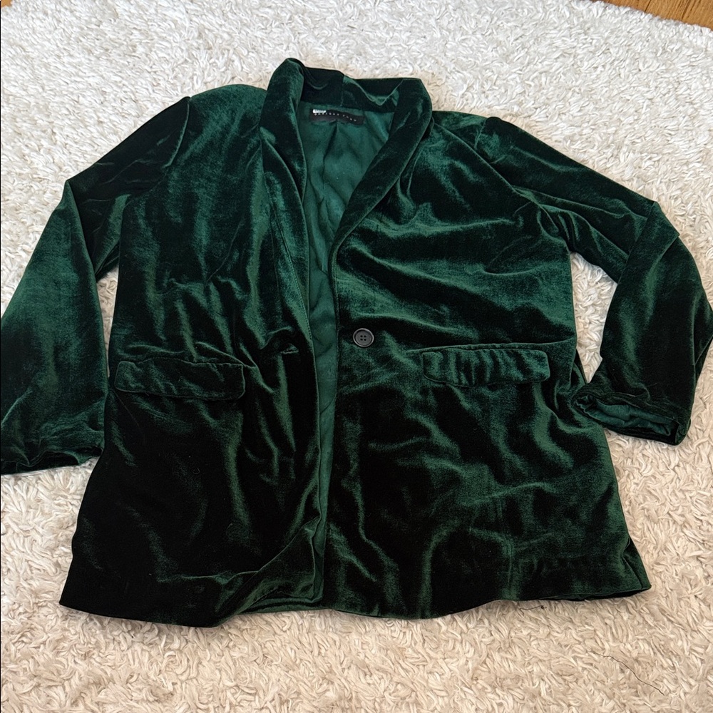 Endless Rose Emerald Velvet Blazer